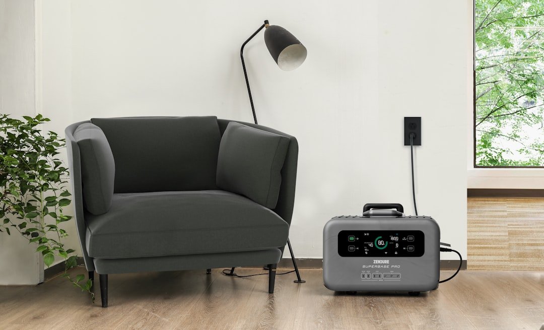 générateur solaire portable : source d'énergie écologique et autonome pour vos déplacements, camping et situations d'urgence.